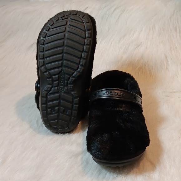 Crocs Classic Fur Sure Clogs Black Women Sz 7/ Men Sz 5 - Picture 5 of 10
